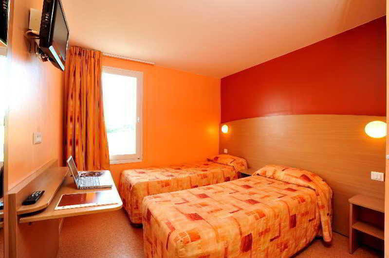 Hotel Initial By Balladins Roissy Cdg / Saint-Mard Eksteriør bilde